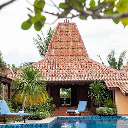 Limasan Villa Langkawi Pantai Cenang  Extérieur photo