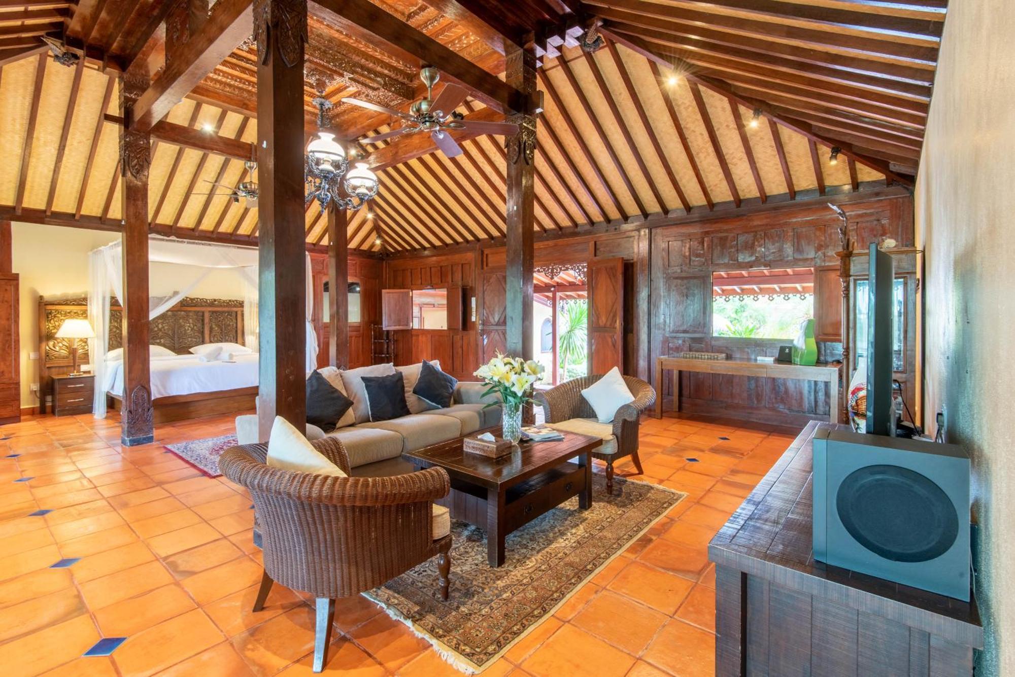 Limasan Villa Langkawi Pantai Cenang  Extérieur photo